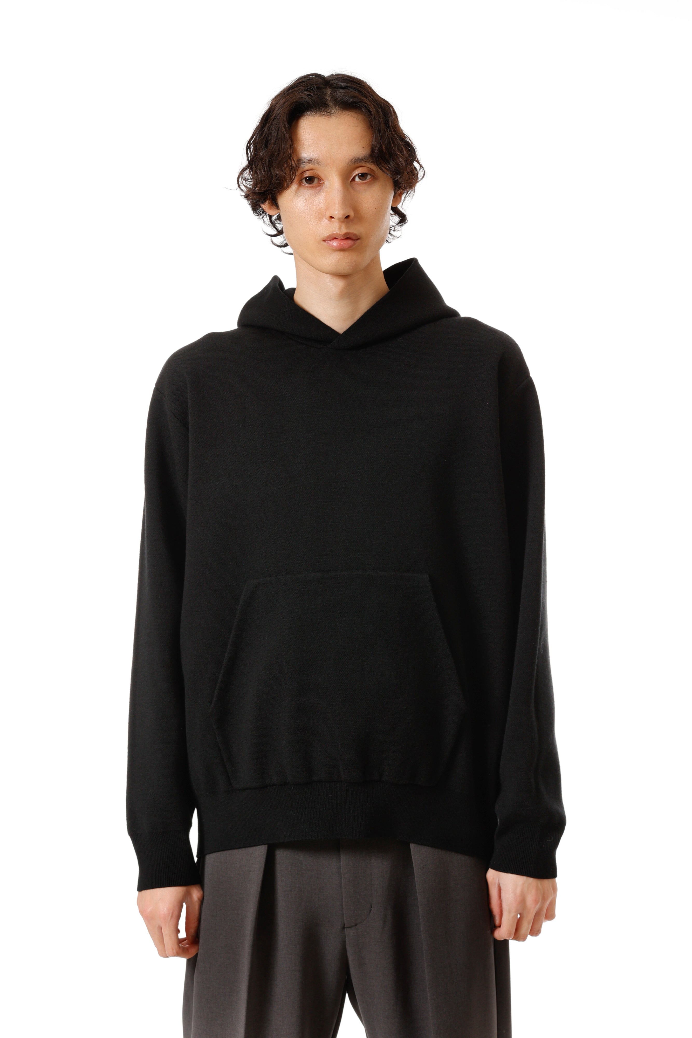 AK52-034 ウール×ポリエステルダブルフェイスニット フーディ