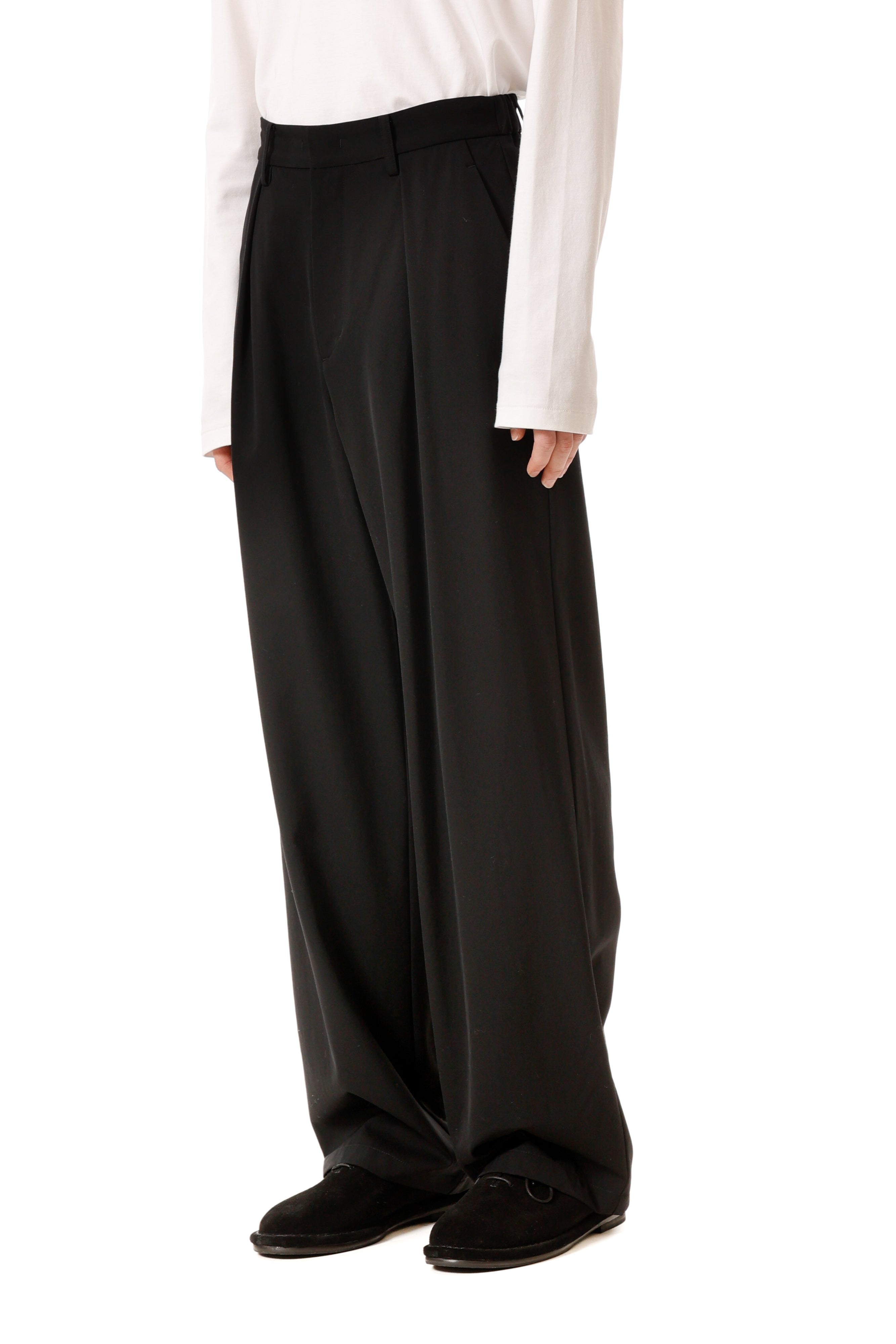 AP52-014 ハイツイストウールギャバジン ワンタックワイドパンツ