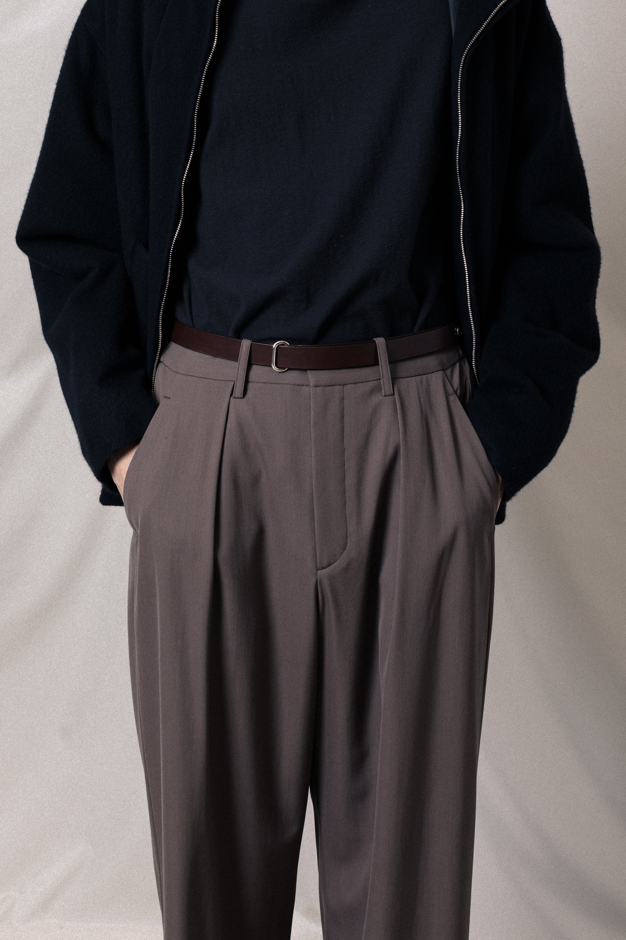 AP52-014 ハイツイストウールギャバジン ワンタックワイドパンツ