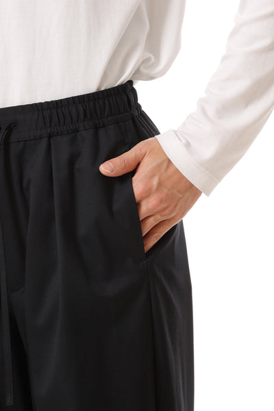 AP52-060 ポリエステル/ウール/シルクギャバジン ワンタックイージーパンツ