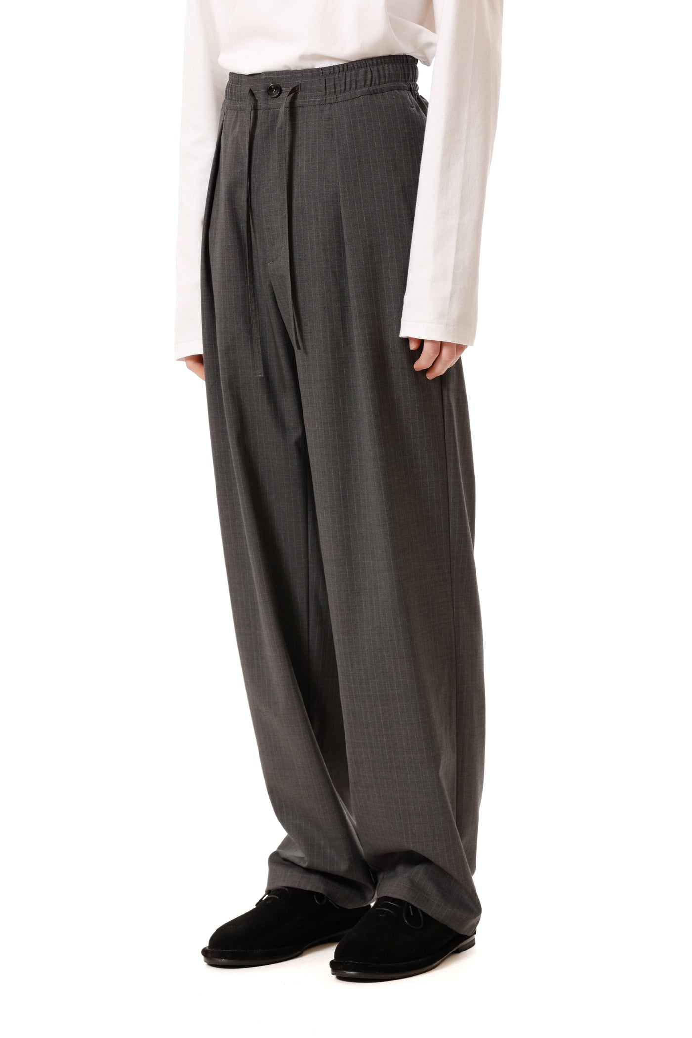 AP52-060 ポリエステル/ウール/シルクギャバジン ワンタックイージーパンツ