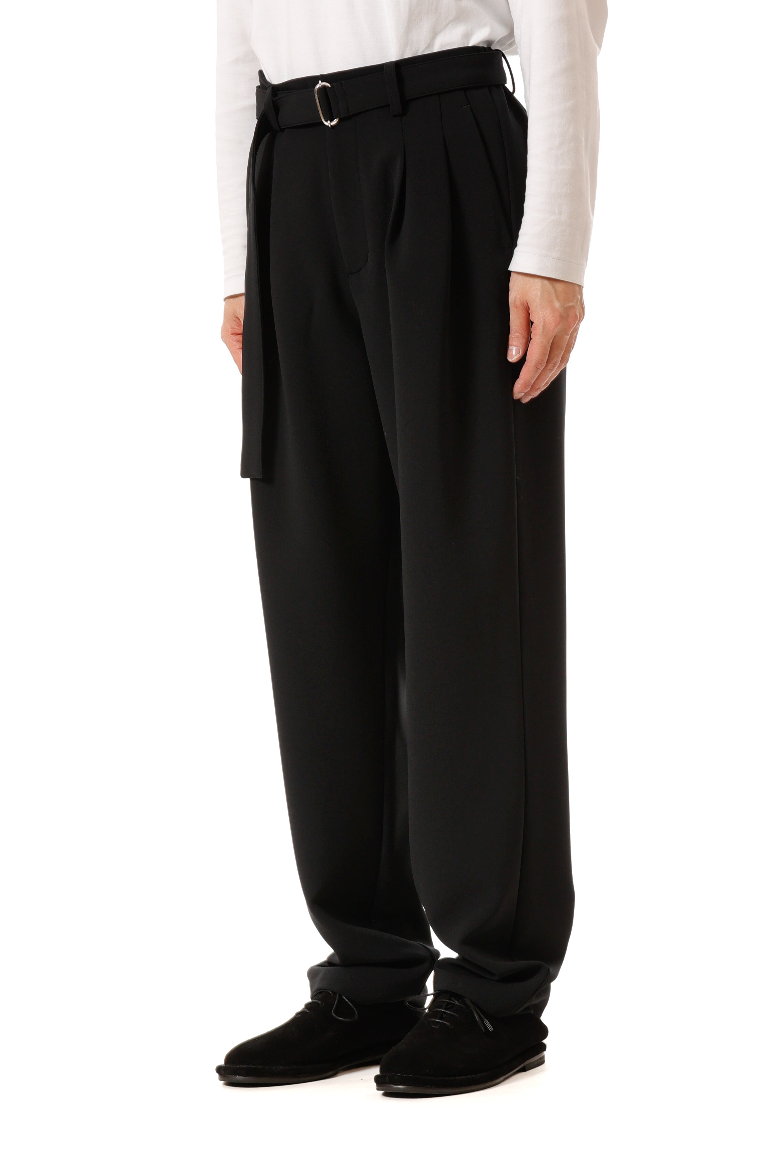 AP52-080 ポリエステルストレッチダブルクロス ベルト付きワイドテーパードパンツ