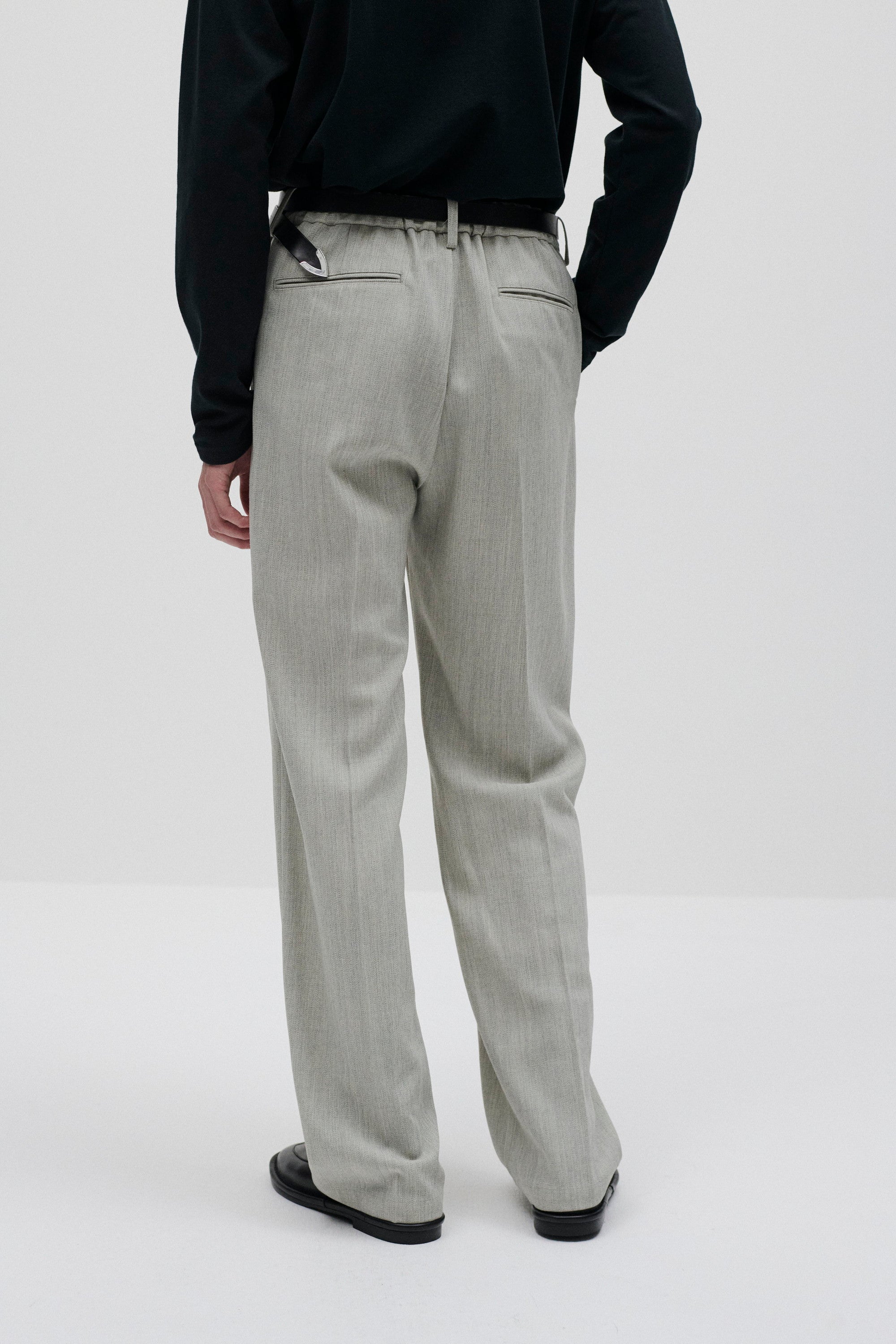 ハイツイストウールギャバジンキャンバス 1タックストレートパンツ