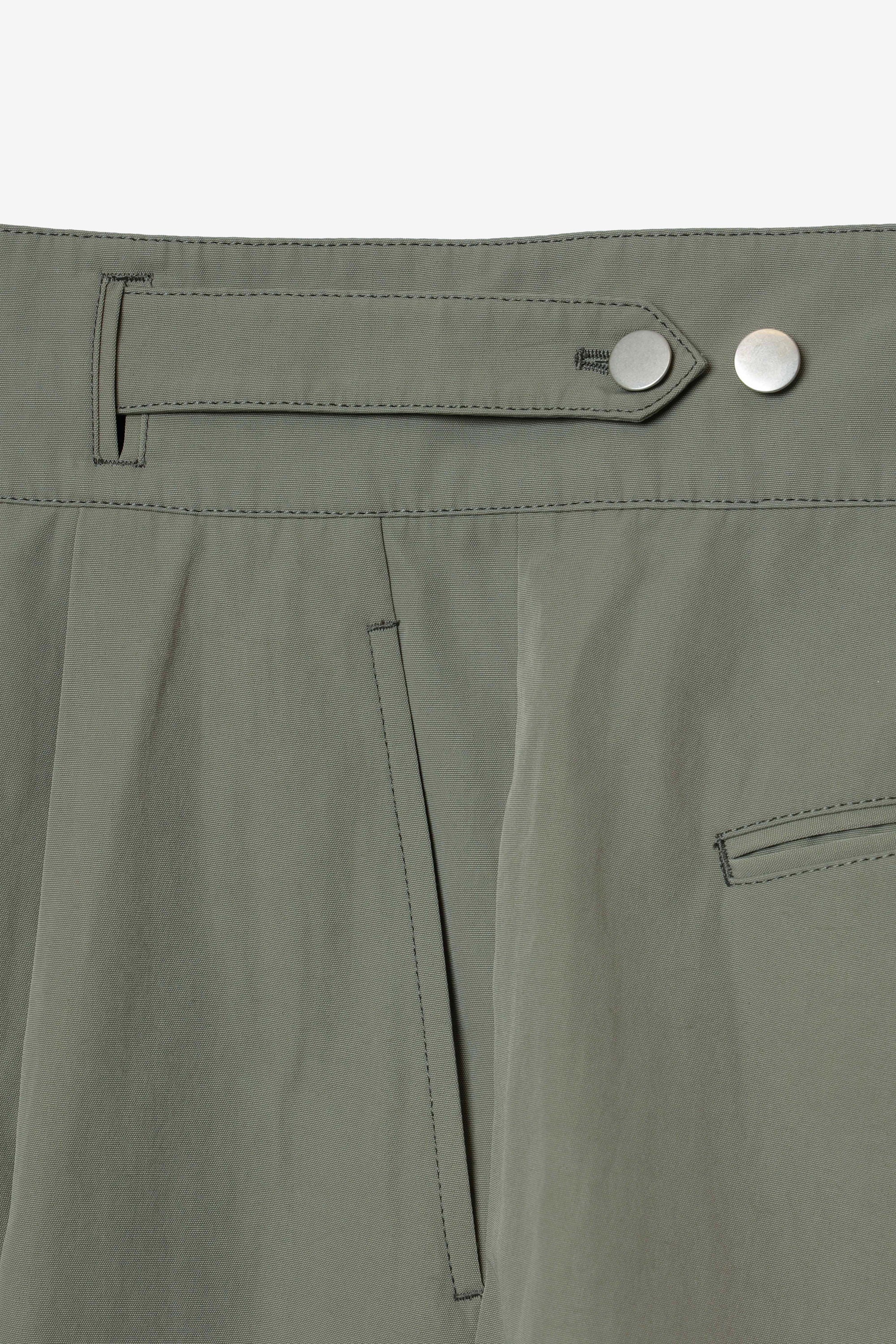 コットン/ナイロンウェザー グルカショートパンツ