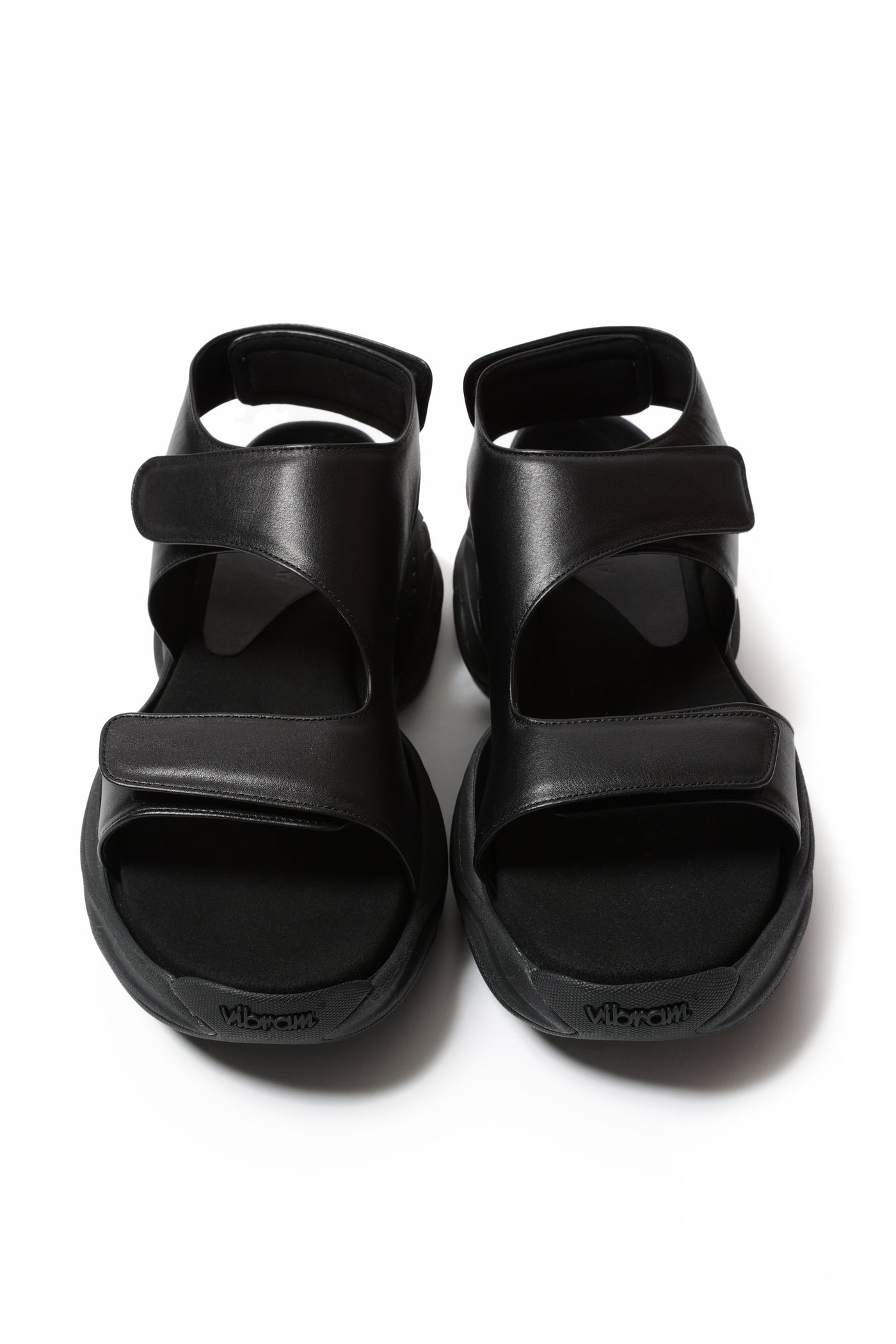 Released in February AA41-002 Calf leather sandals