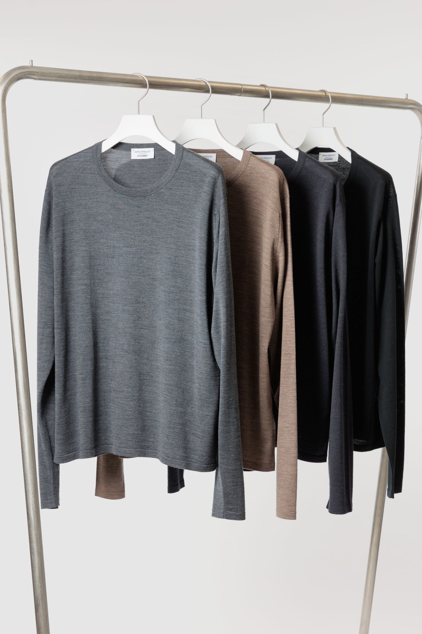 限定商品 AK52-005 × JOHN SMEDLEY MERINO EXTRAFINE WELTED CREW NECK  L/S