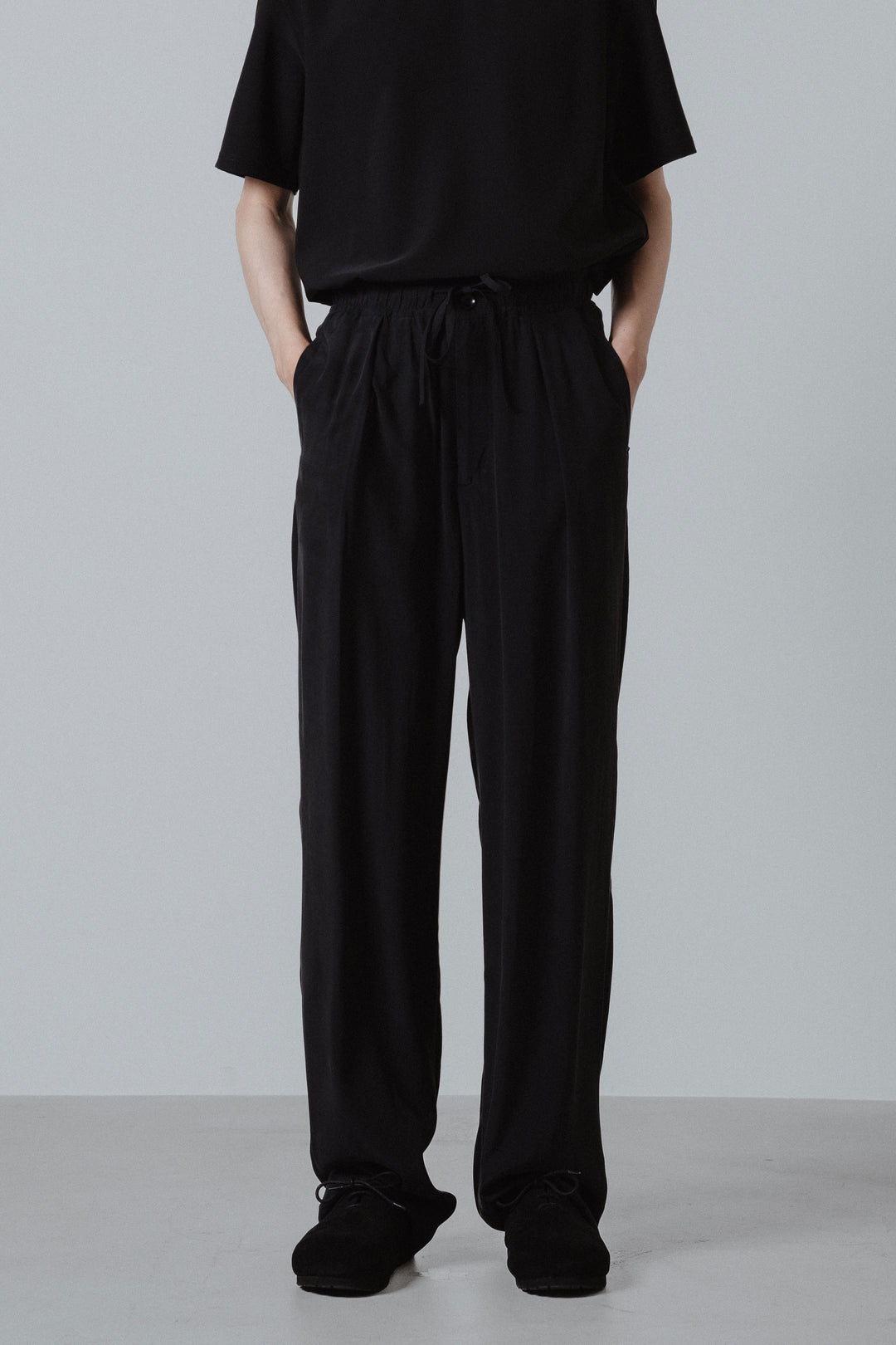 AP51-015 キュプラ/レーヨンフィブリルタフタ イージーパンツ